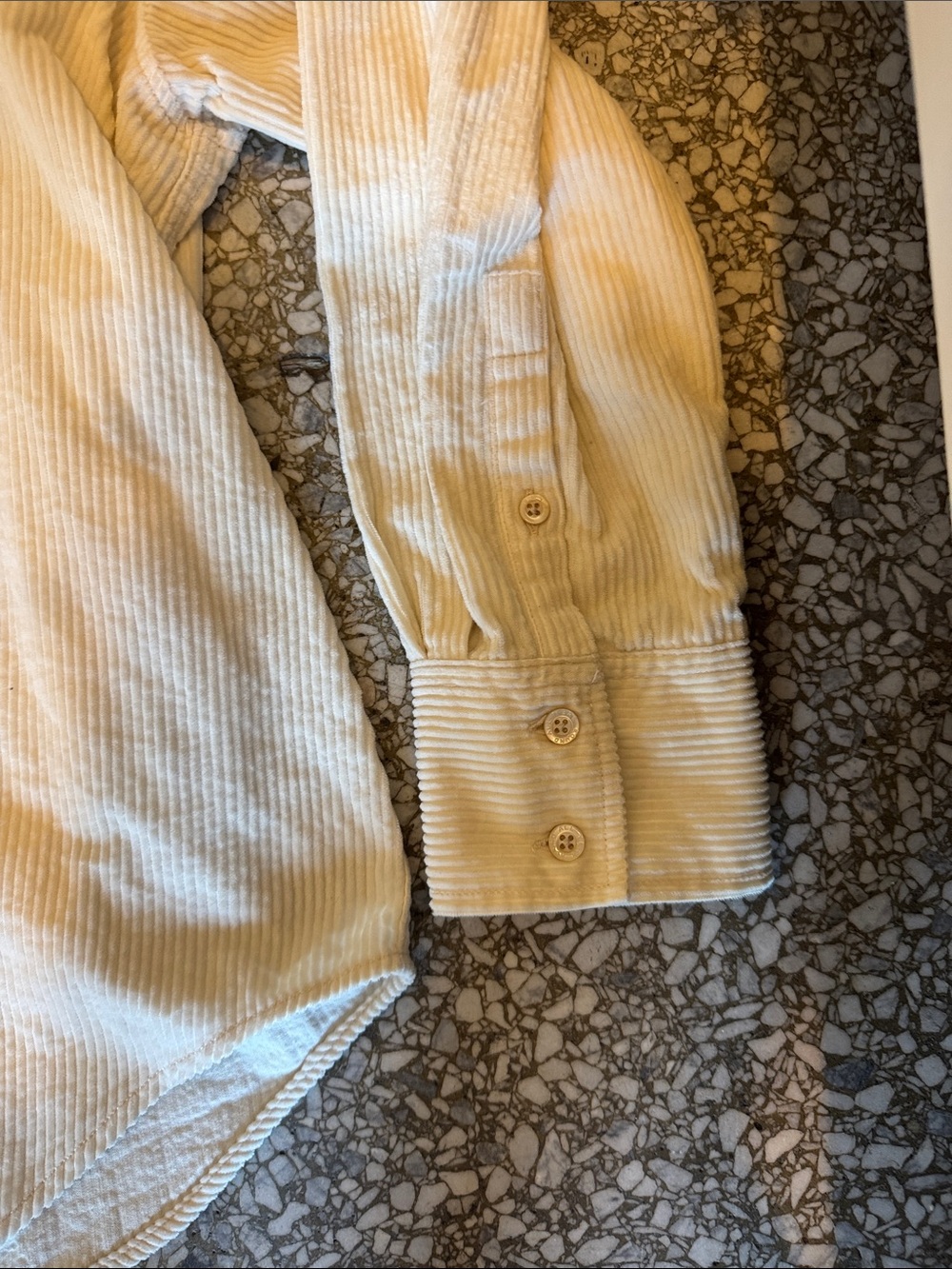 AYR Cream Button Up - Picture 4 of 6